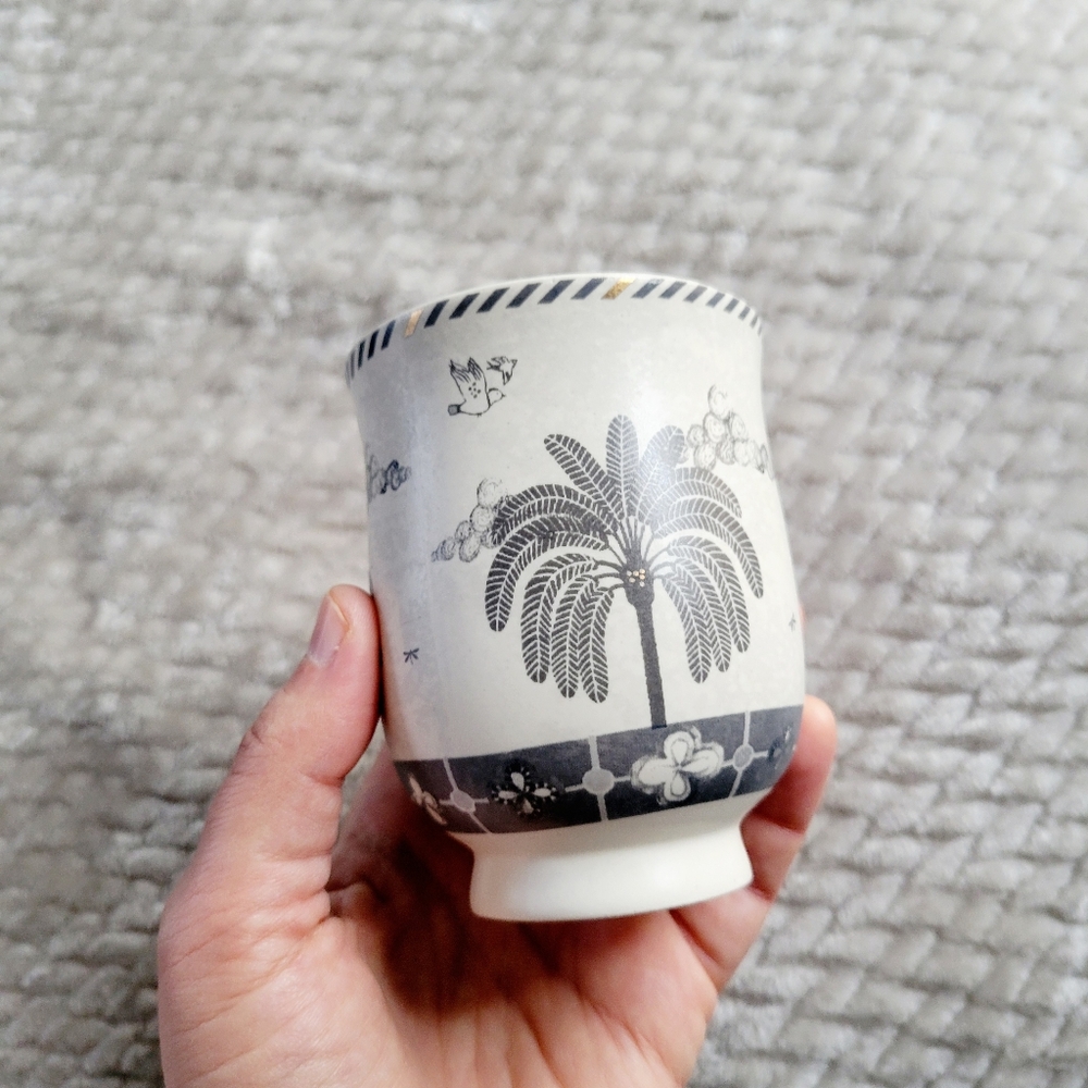 Classic Desert Tropical Exotic Insect Teacup